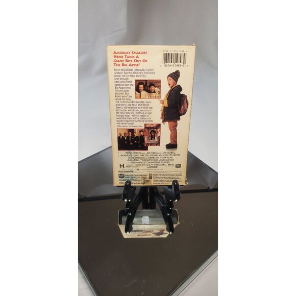 Home Alone 2: Lost In New York 1993 VHS Tape - Picture 2 of 2